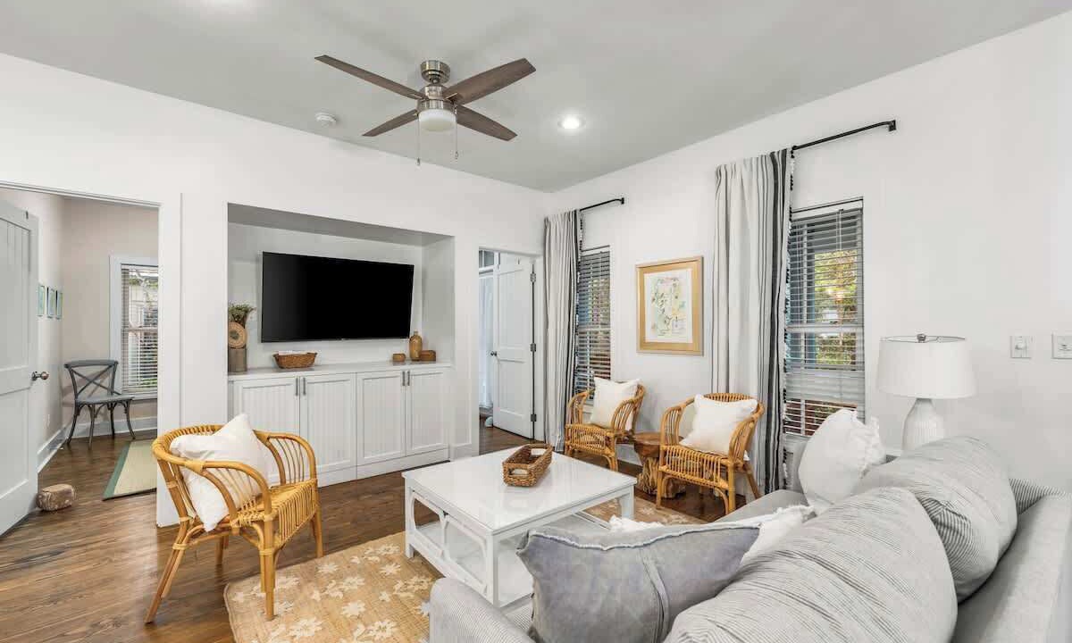 Photo of Livingroom in Seacrest