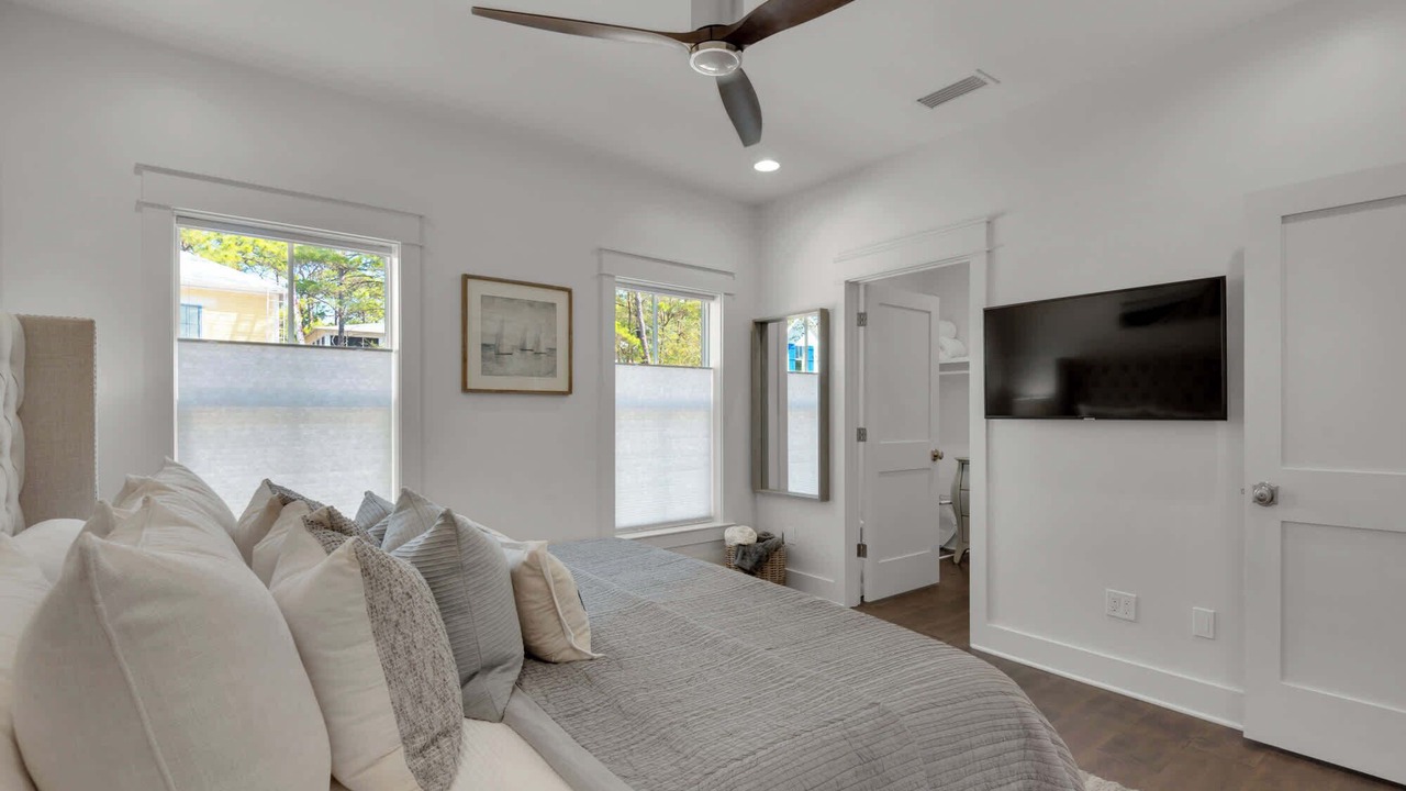 Photo of Bedroom in Seacrest