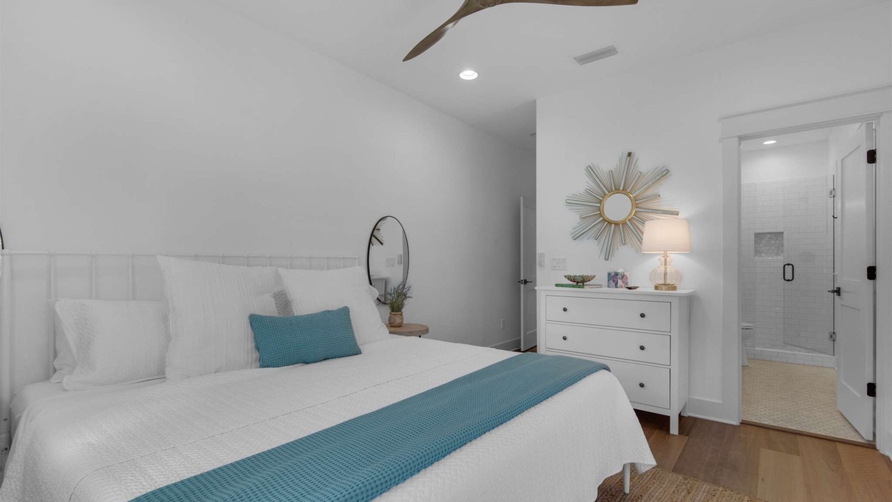 Photo of Bedroom in Seacrest