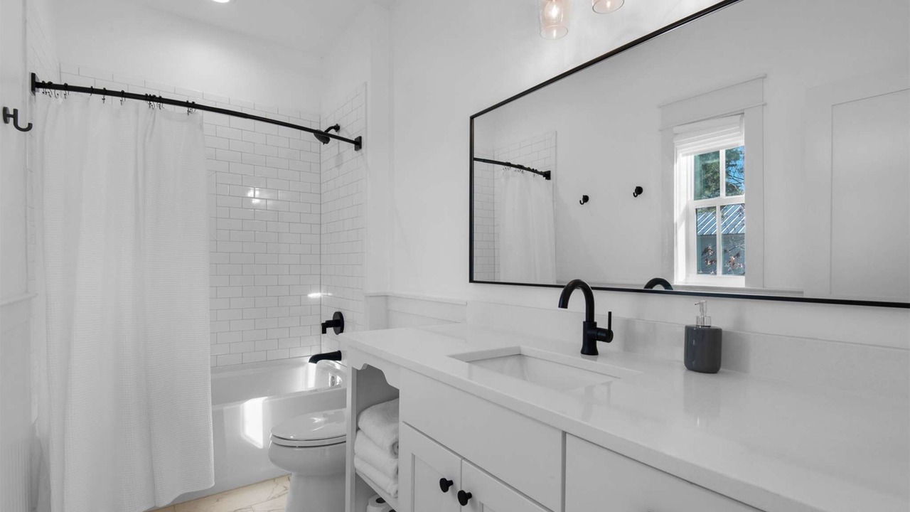 Photo of Bathroom in Seacrest