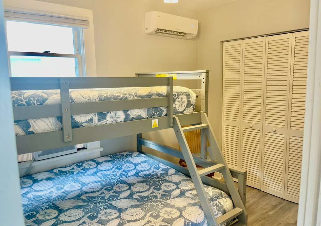 Photo of Bedroom in Lake Worth