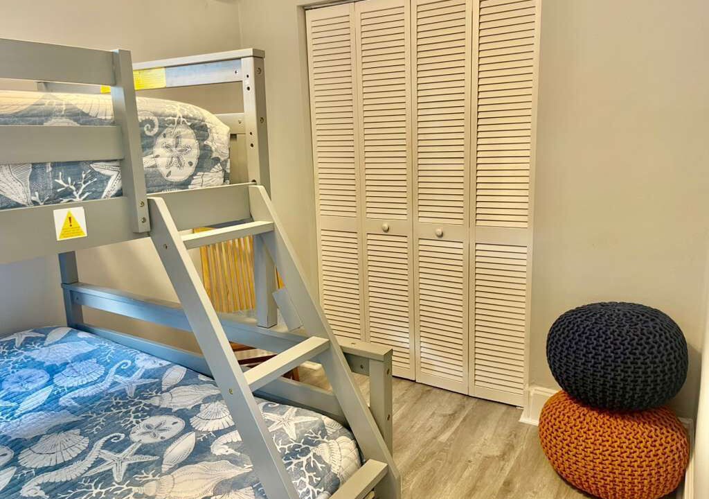 Photo of Bedroom in Lake Worth