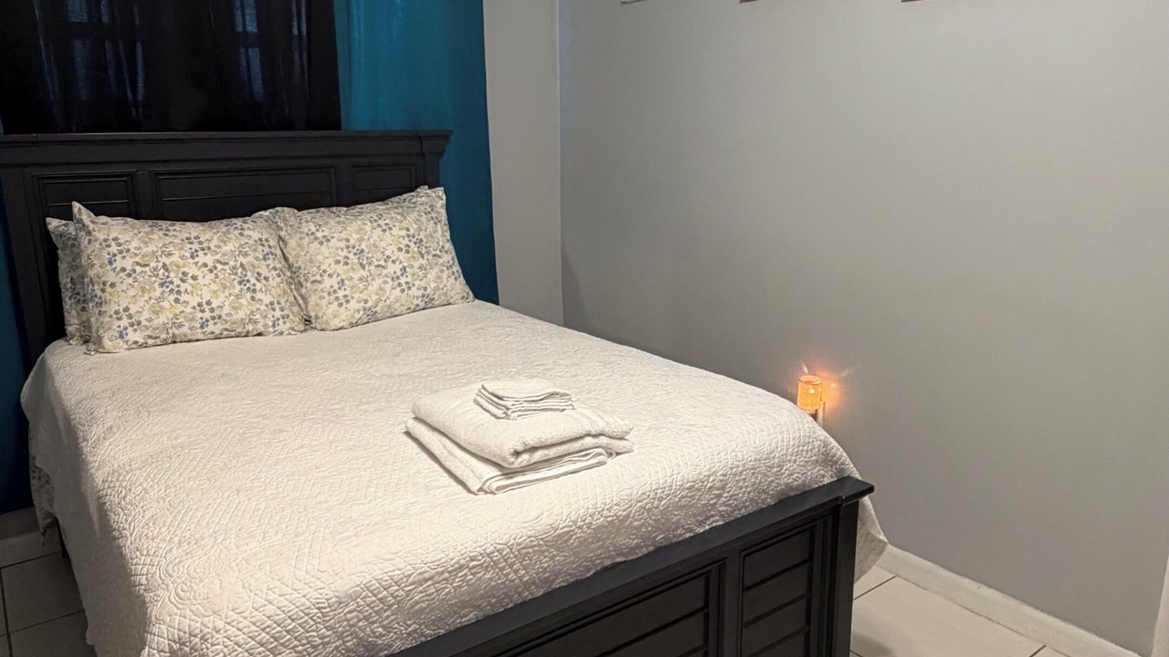 Photo of Bedroom in Miramar