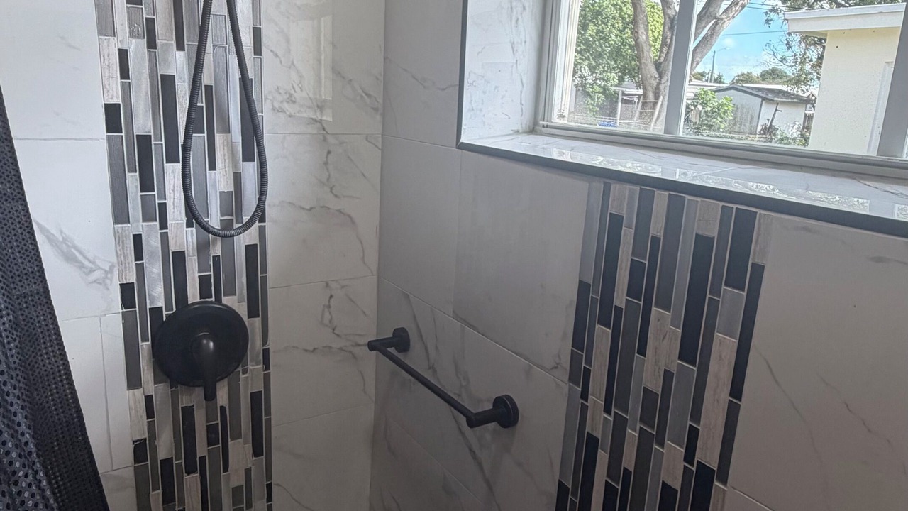 Photo of Bathroom in Miramar