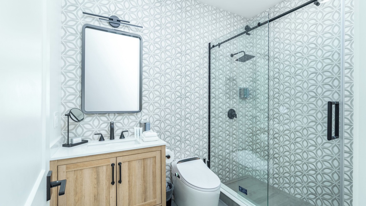 Photo of Bathroom in Holiday Isle