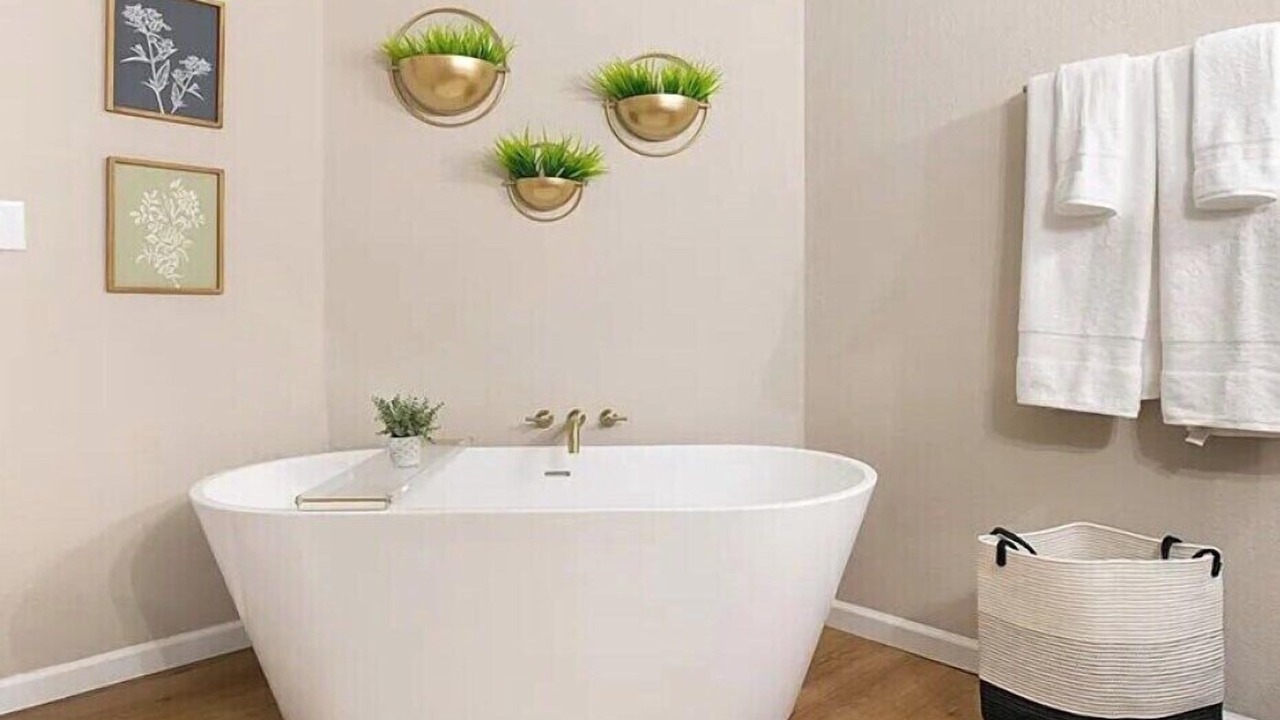 Photo of Bathroom in Old Seminole Heights