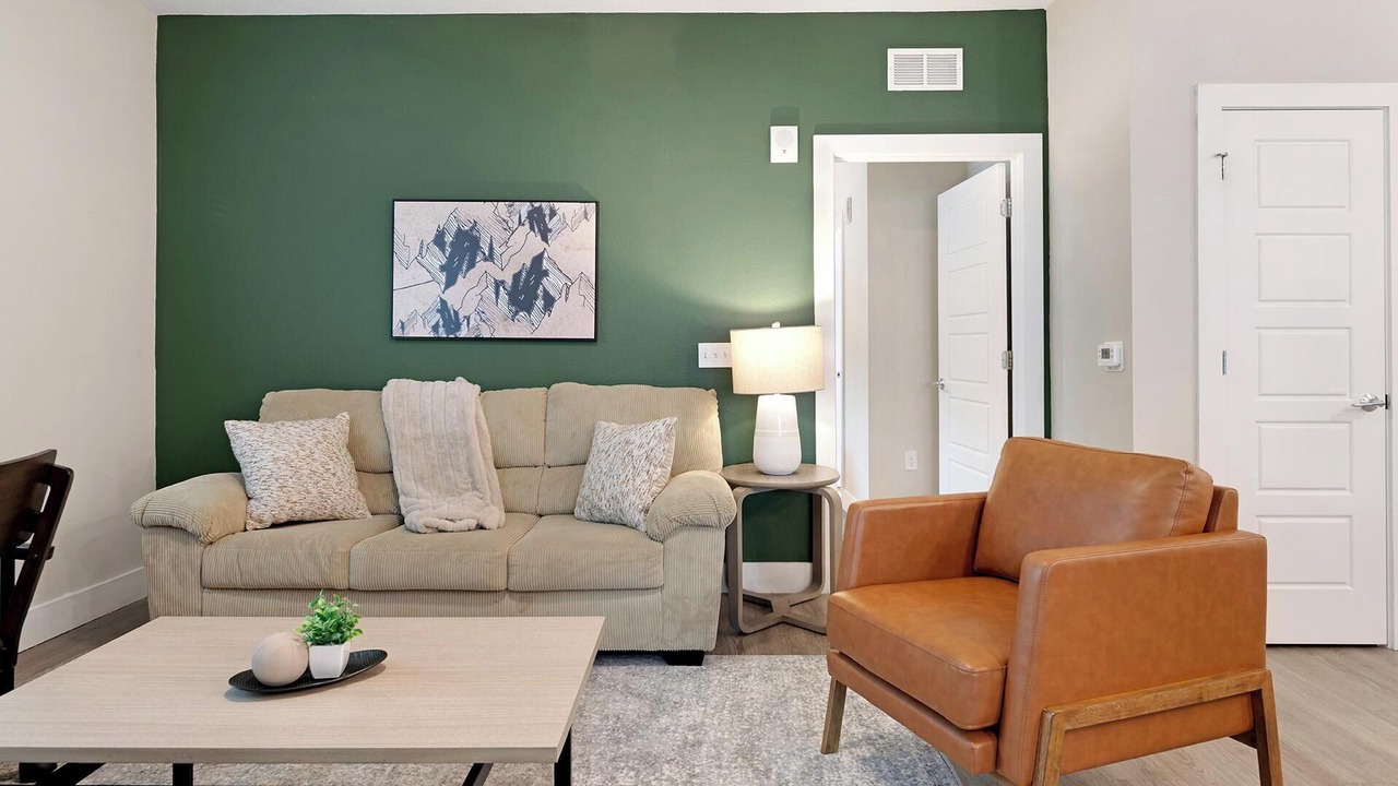 Photo of Livingroom in Southeast Orlando