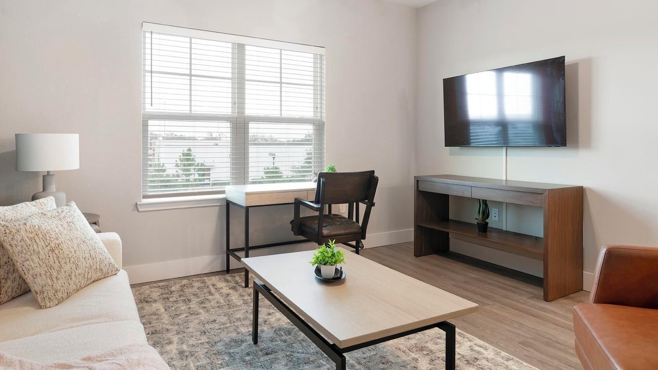 Photo of Livingroom in Southeast Orlando