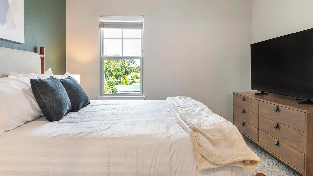Photo of Bedroom in Southeast Orlando