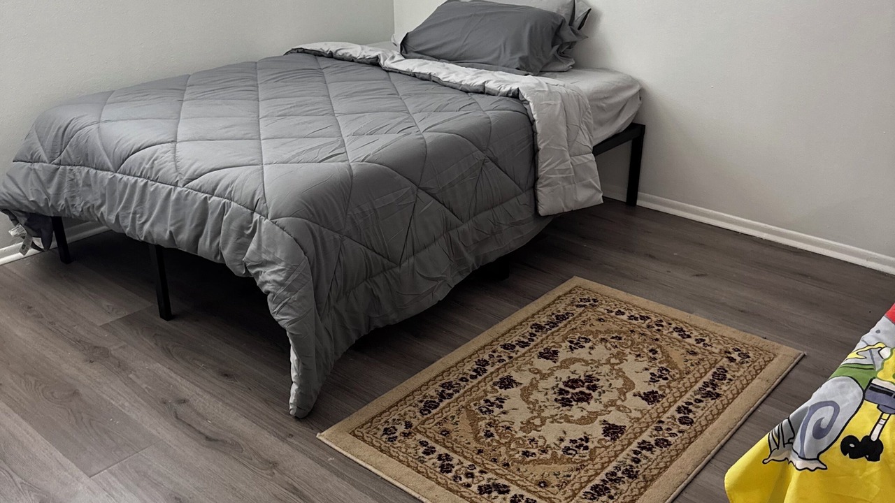 Photo of Bedroom in Holiday Garden Estates
