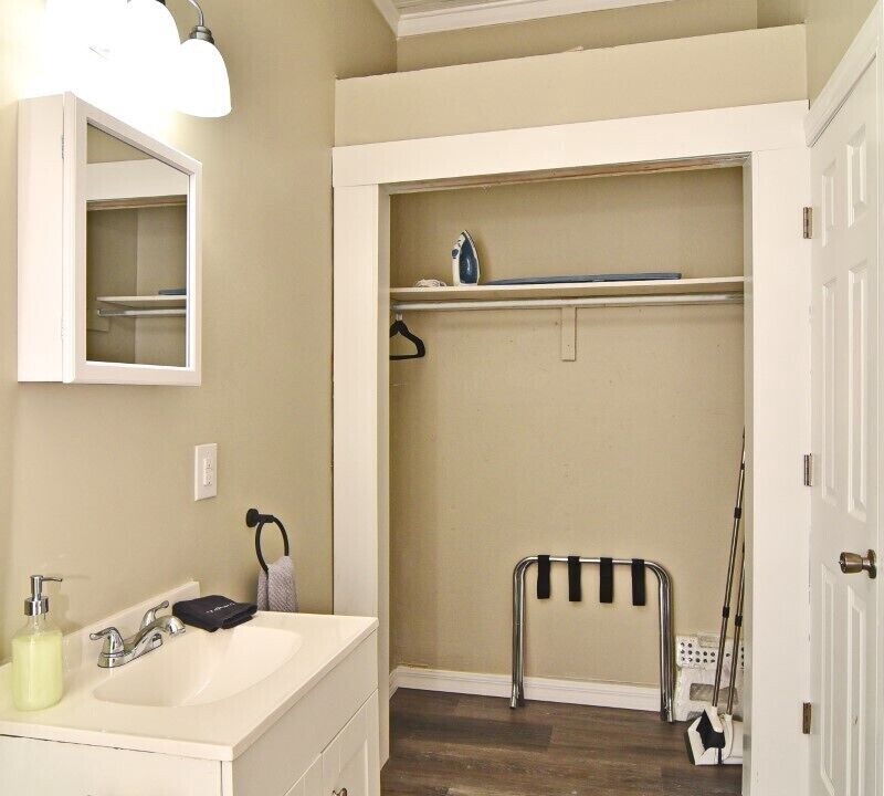 Photo of Bathroom in Winter Garden