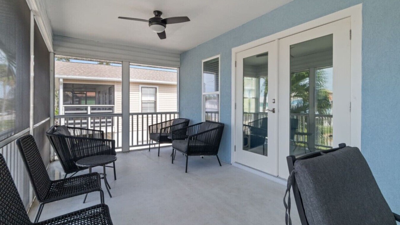 Photo of Patio Balcony in Mid Island