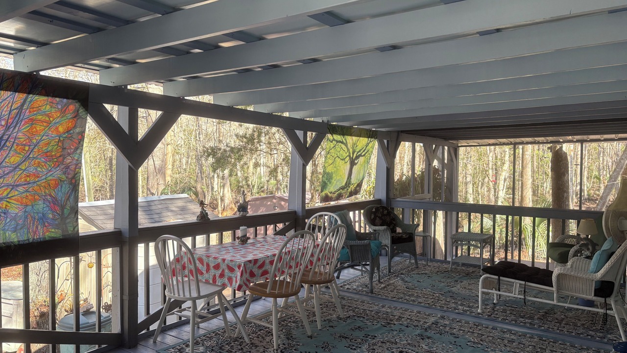 Photo of Outdoor in Weeki Wachee Gardens