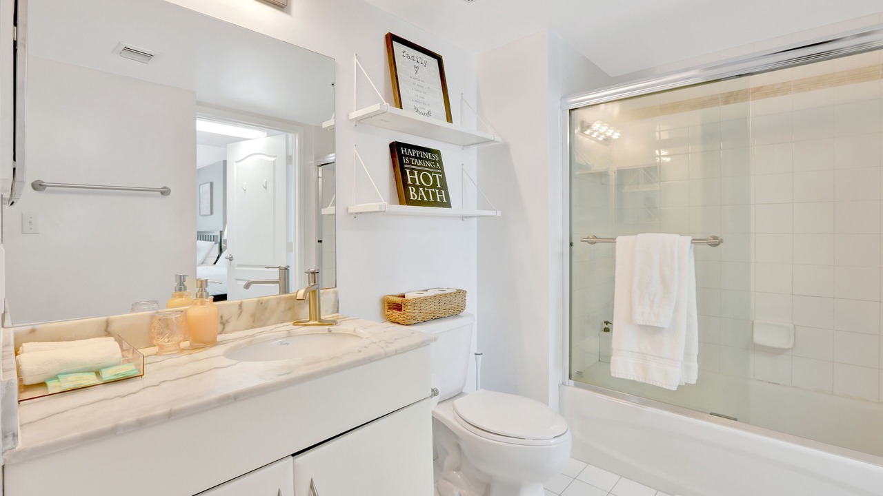 Photo of Bathroom in Brickell