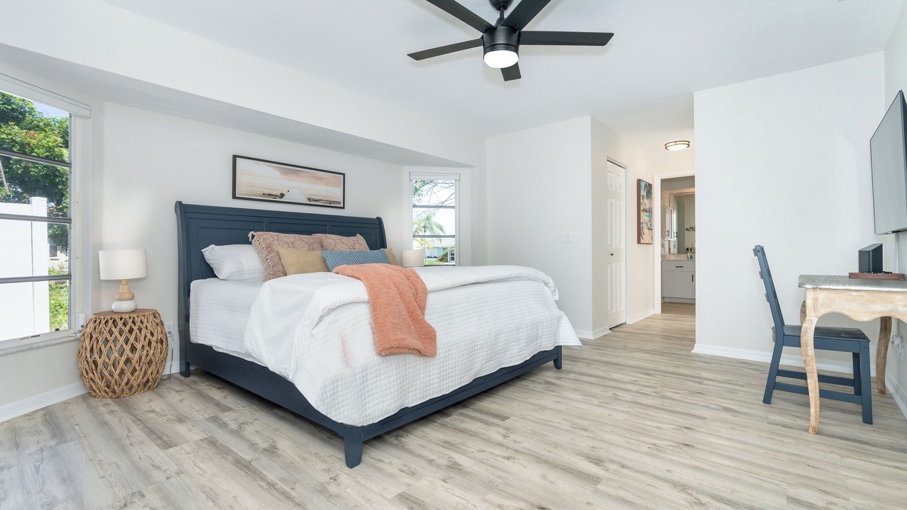 Photo of Bedroom in Englewood East