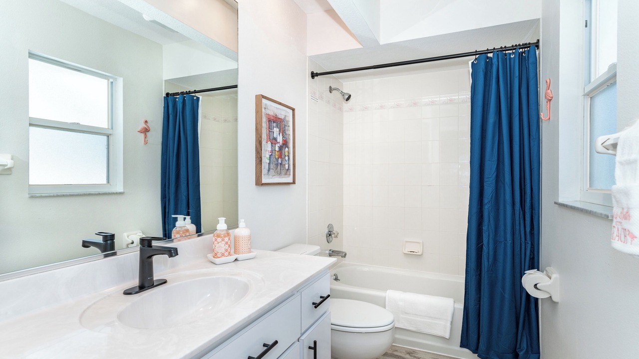 Photo of Bathroom in Englewood East