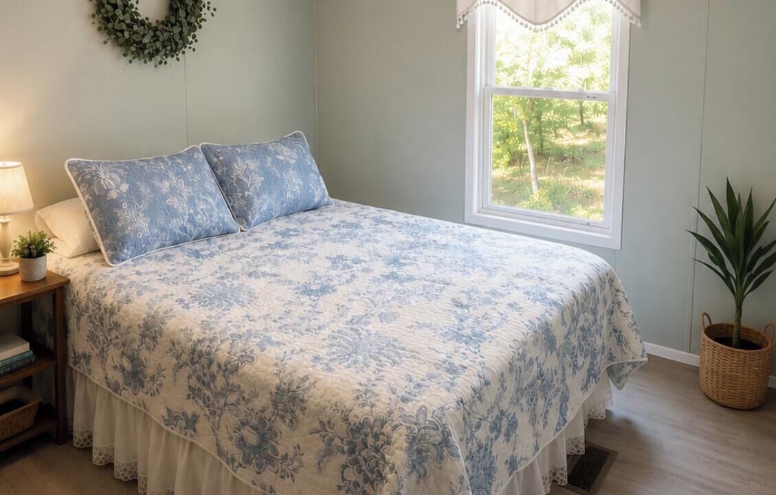 Photo of Bedroom in Dowling Park