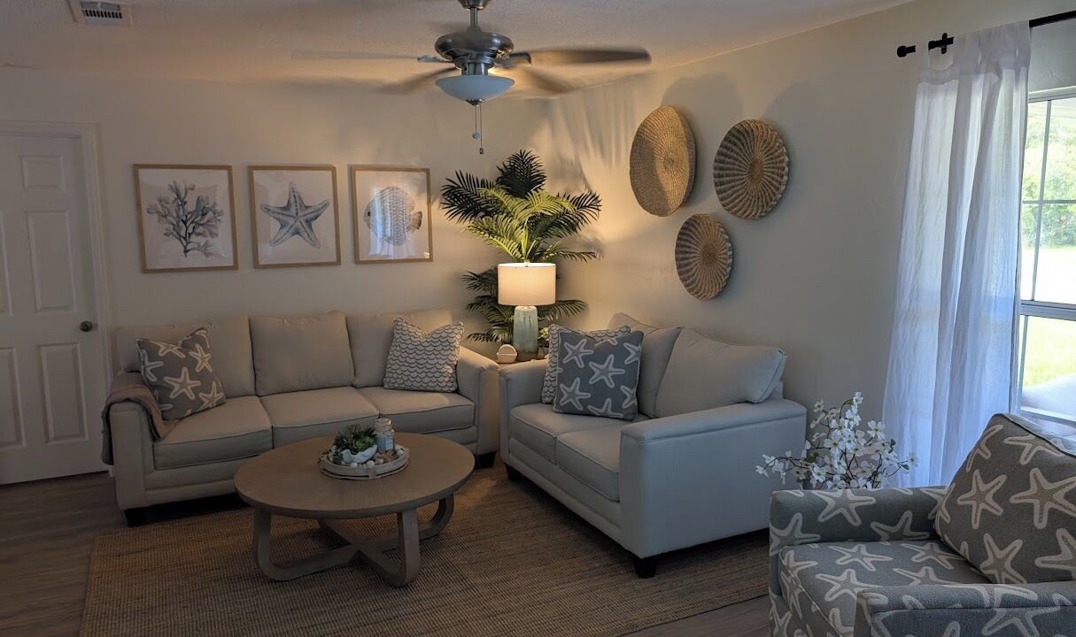 Photo of Livingroom in Port Orange