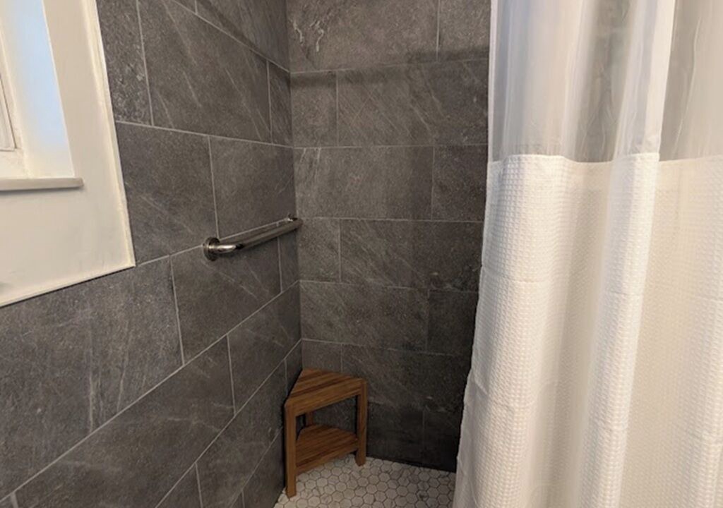 Photo of Bathroom in Port Orange
