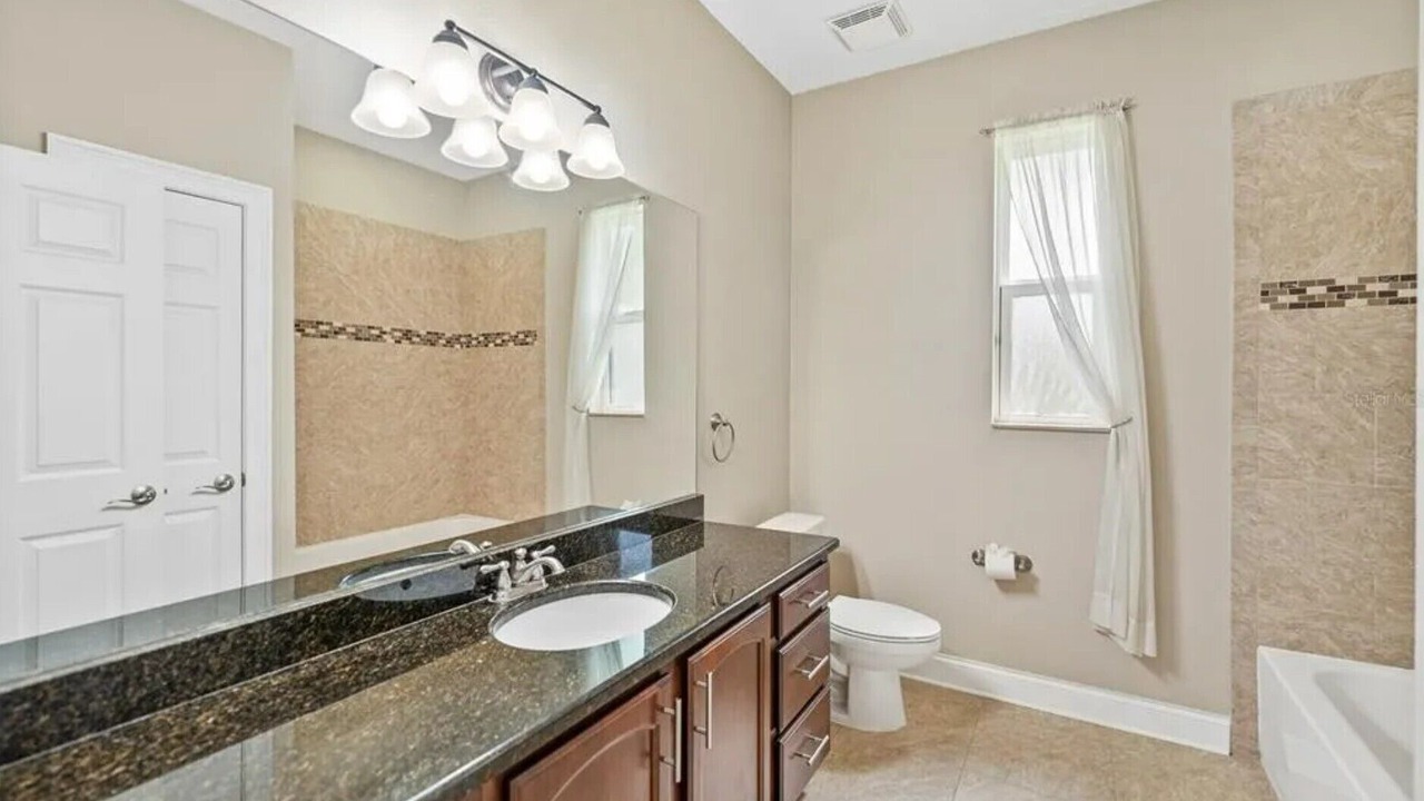 Photo of Bathroom in Seffner
