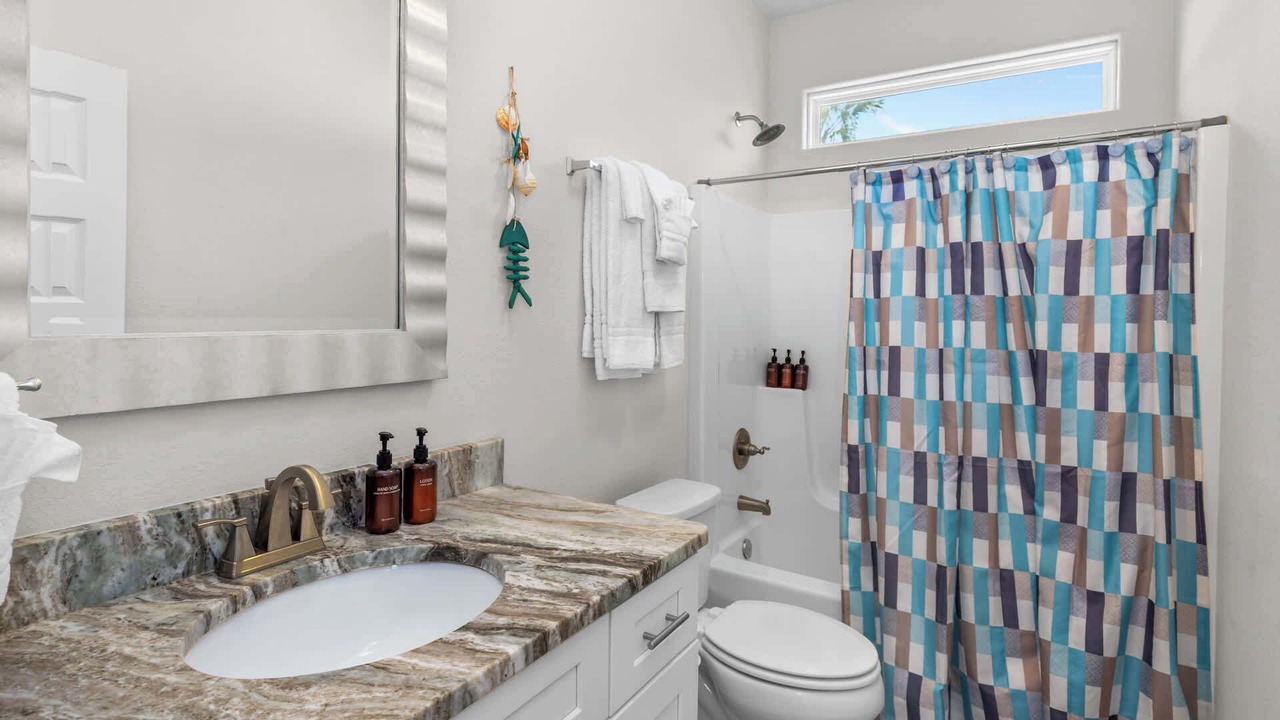 Photo of Bathroom in Holiday Beach