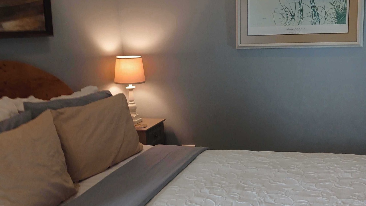 Photo of Bedroom in Salem