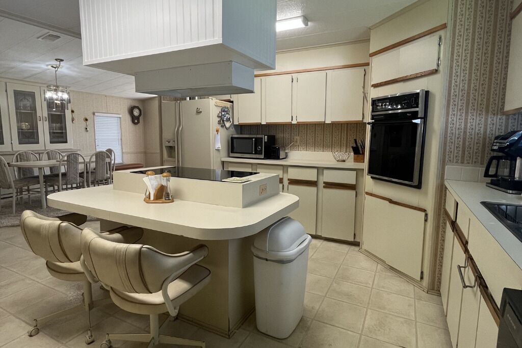 Photo of Kitchen in Welaka