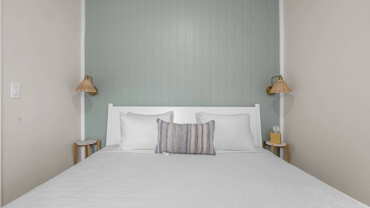 Photo of Bedroom in Parsuns To Cocoa Beach