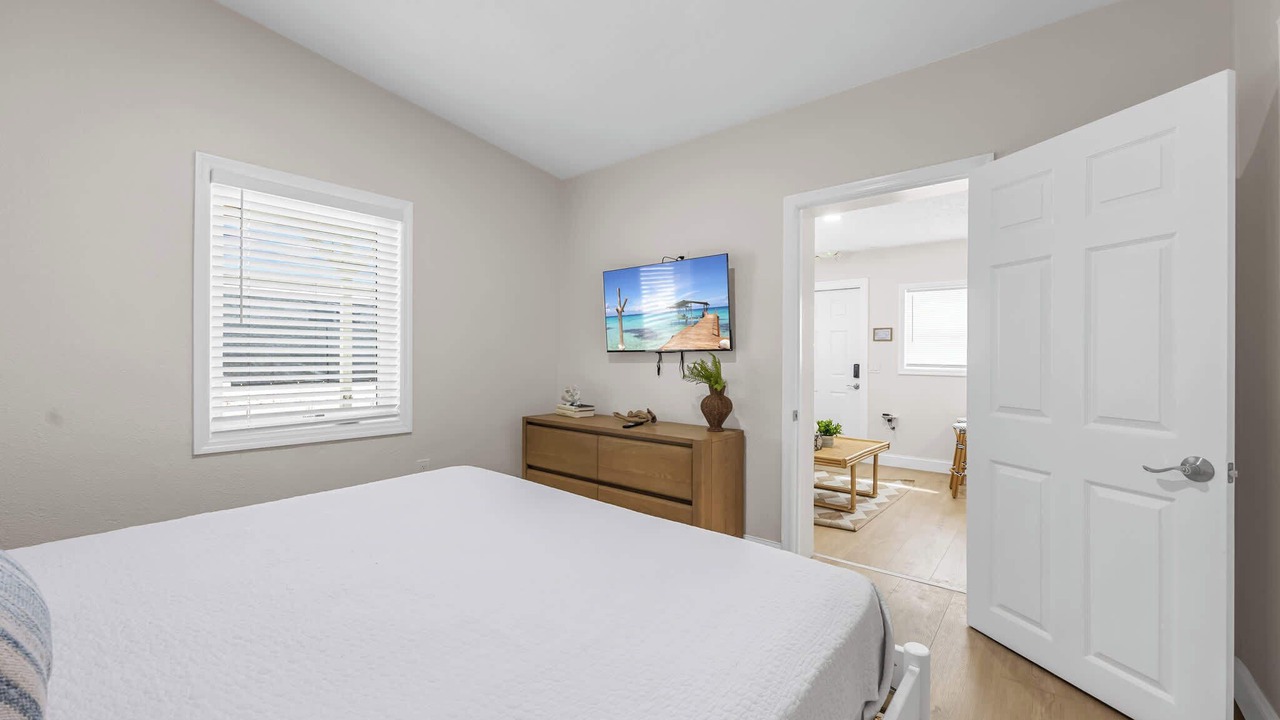 Photo of Bedroom in Parsuns To Cocoa Beach