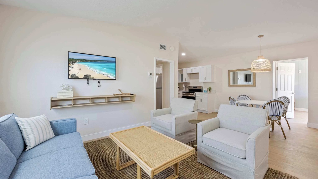 Photo of Livingroom in Parsuns To Cocoa Beach