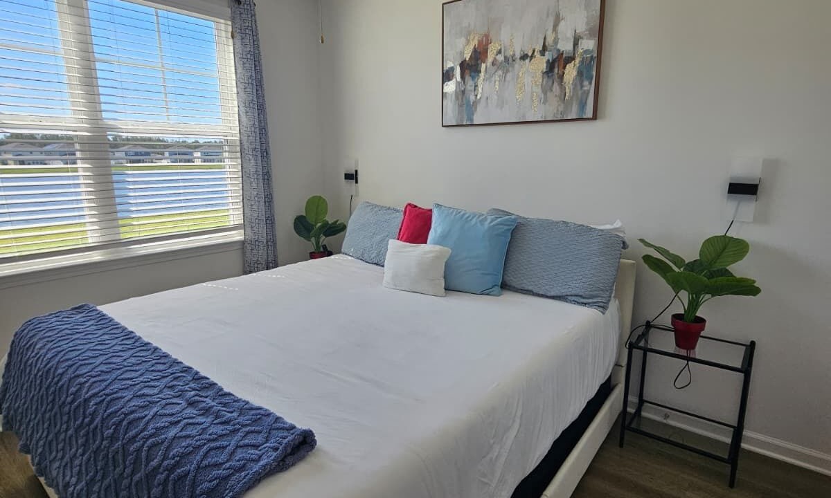 Photo of Bedroom in Northside