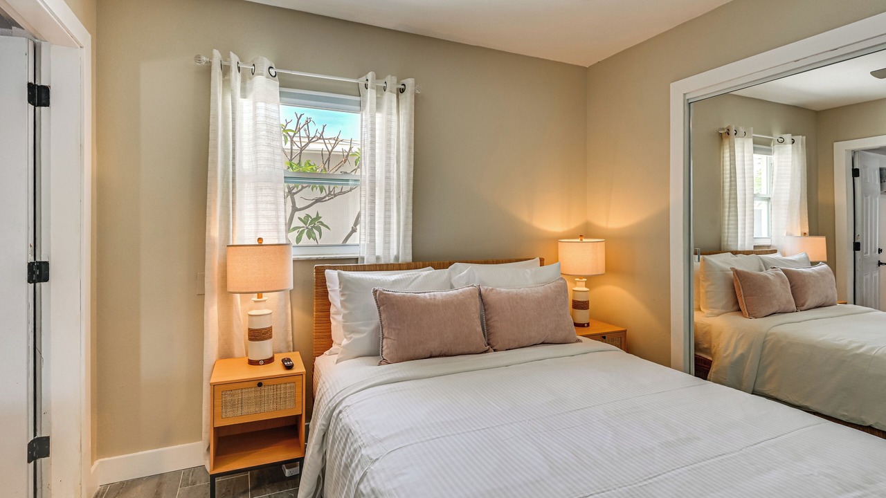 Photo of Bedroom in Redington Beach