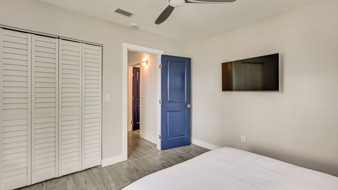 Photo of Bedroom in Redington Beach