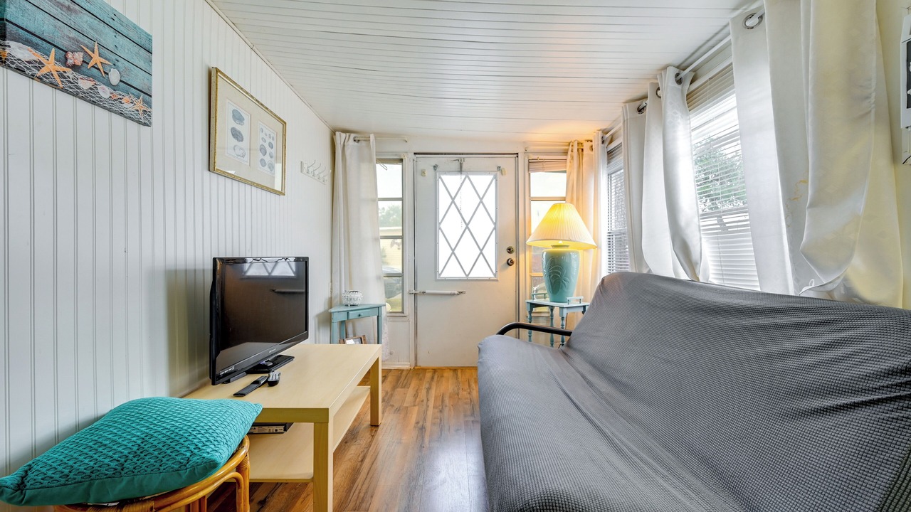 Photo of Livingroom in Zephyrhills South