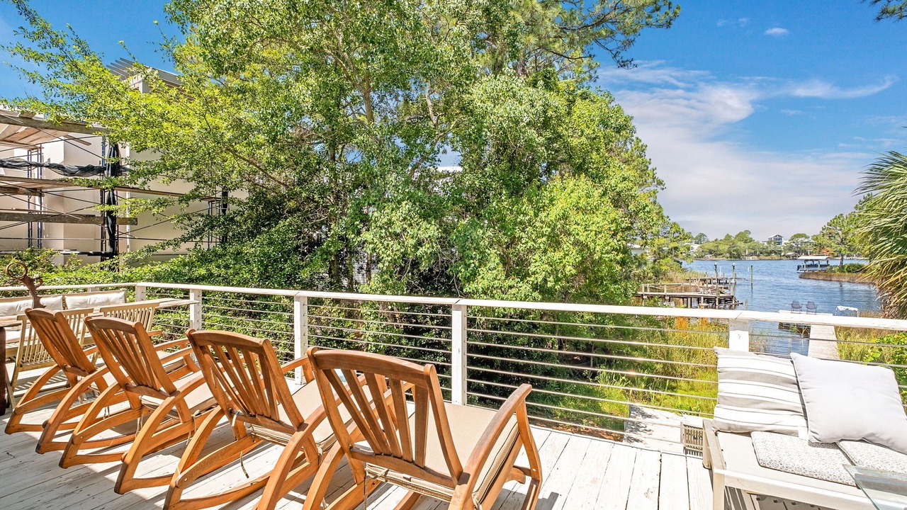 Photo of Patio Balcony in Seagrove Beach