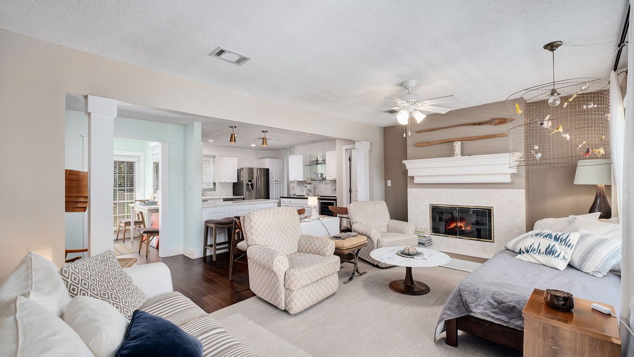 Photo of Bedroom in Seagrove Beach