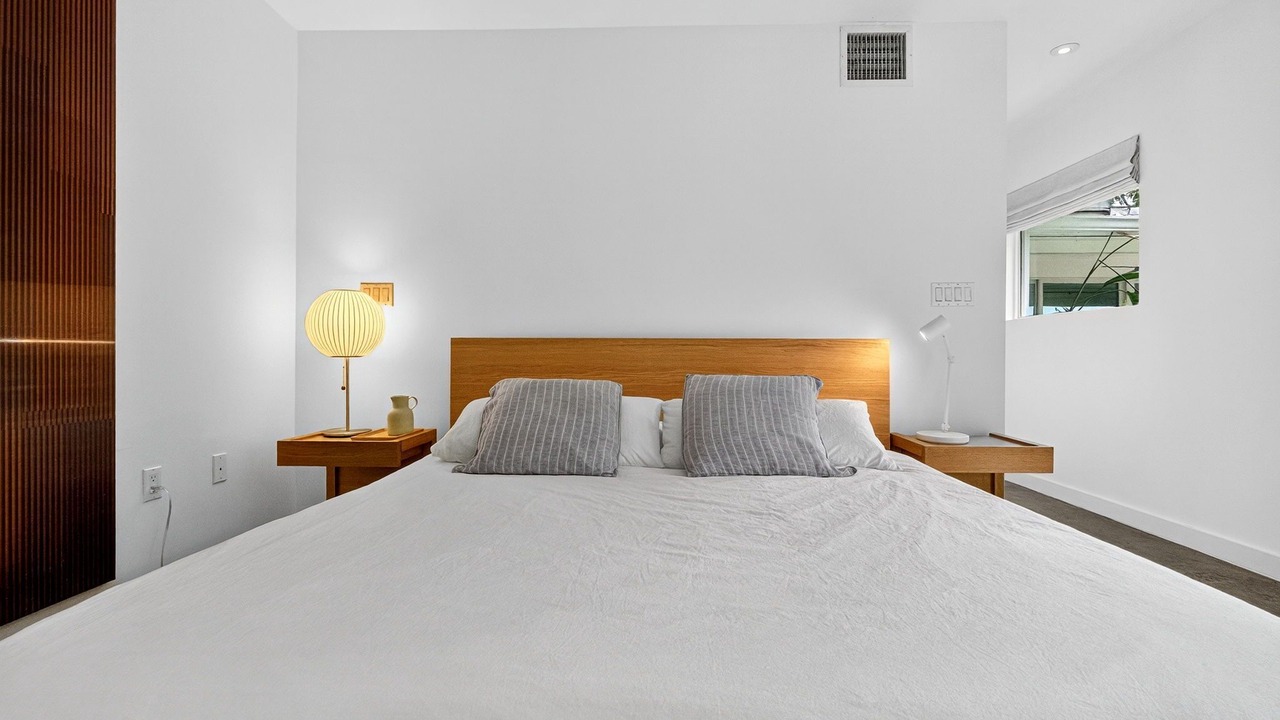 Photo of Bedroom in Key Biscayne