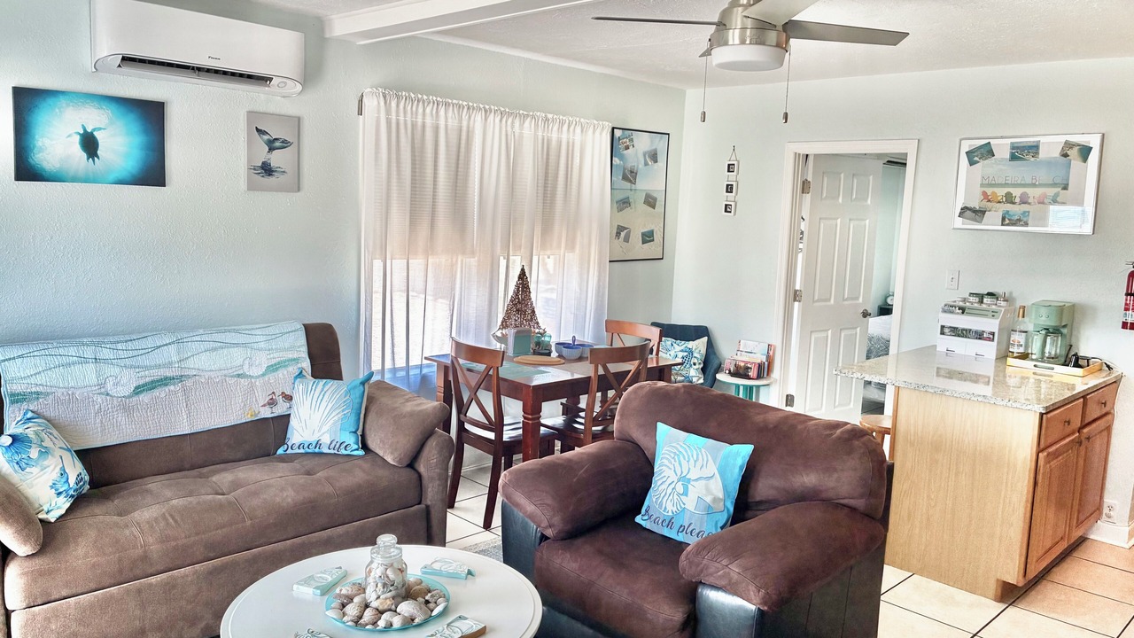 Photo of Livingroom in Madeira Beach