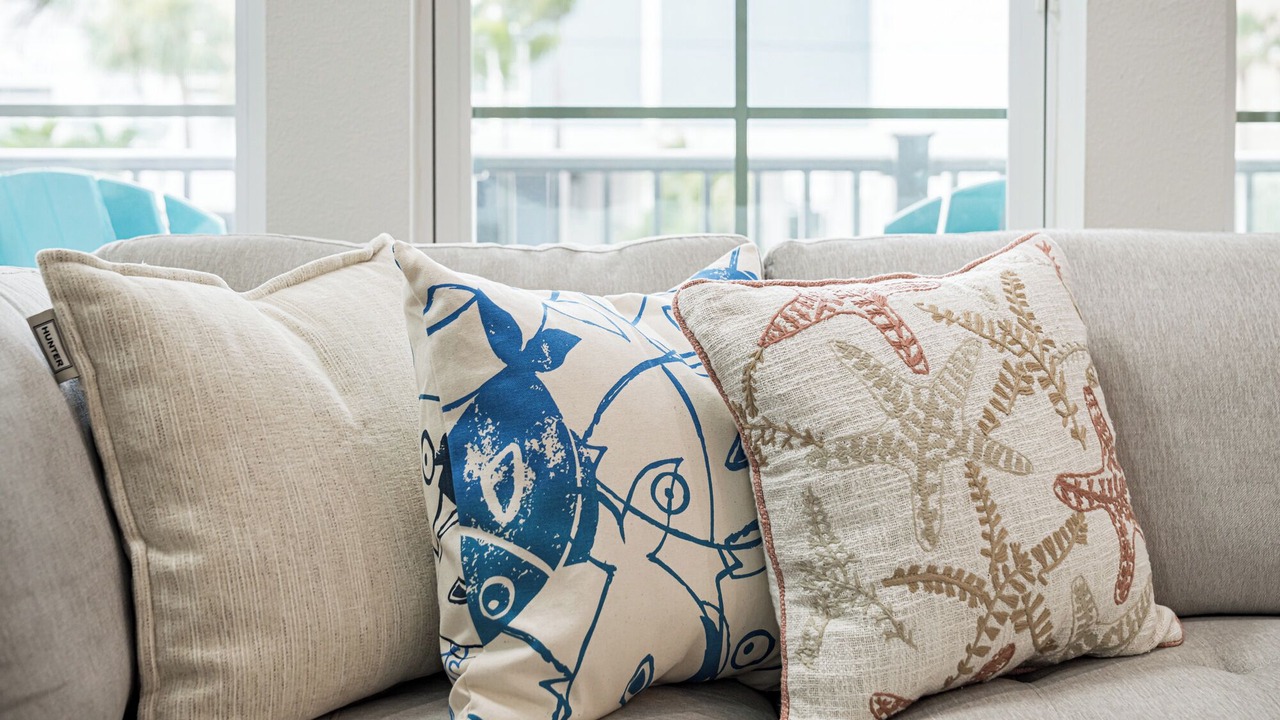 Photo of Bedroom in Redington Beach