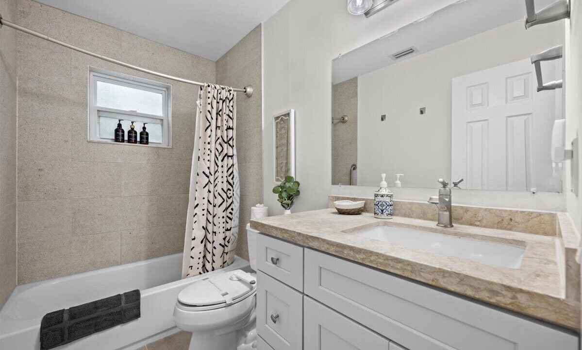 Photo of Bathroom in Jupiter Farms