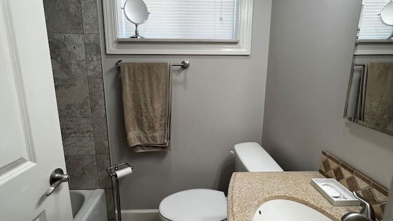 Photo of Bathroom in O'byrne