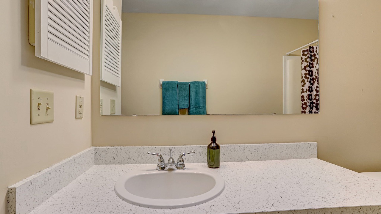 Photo of Bathroom in Sunbeam