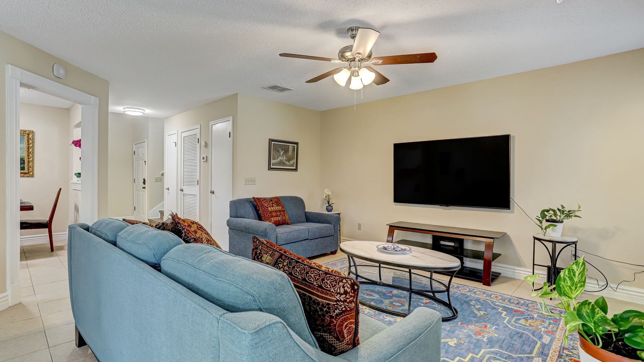 Photo of Livingroom in Sunbeam