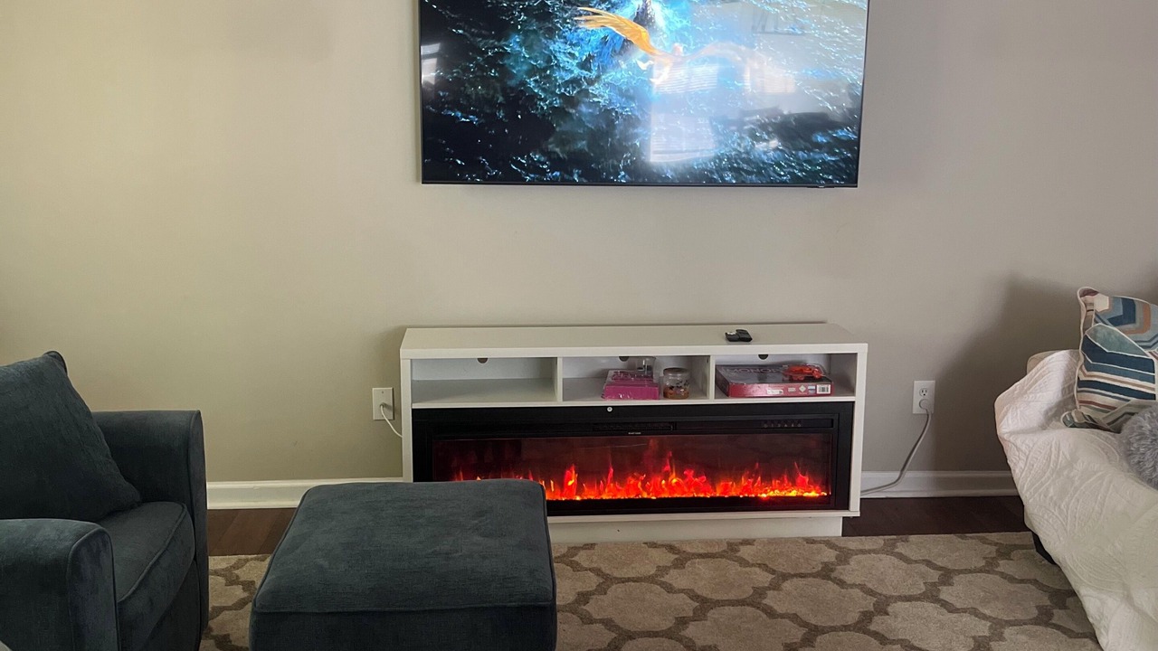 Photo of Livingroom in Midland City