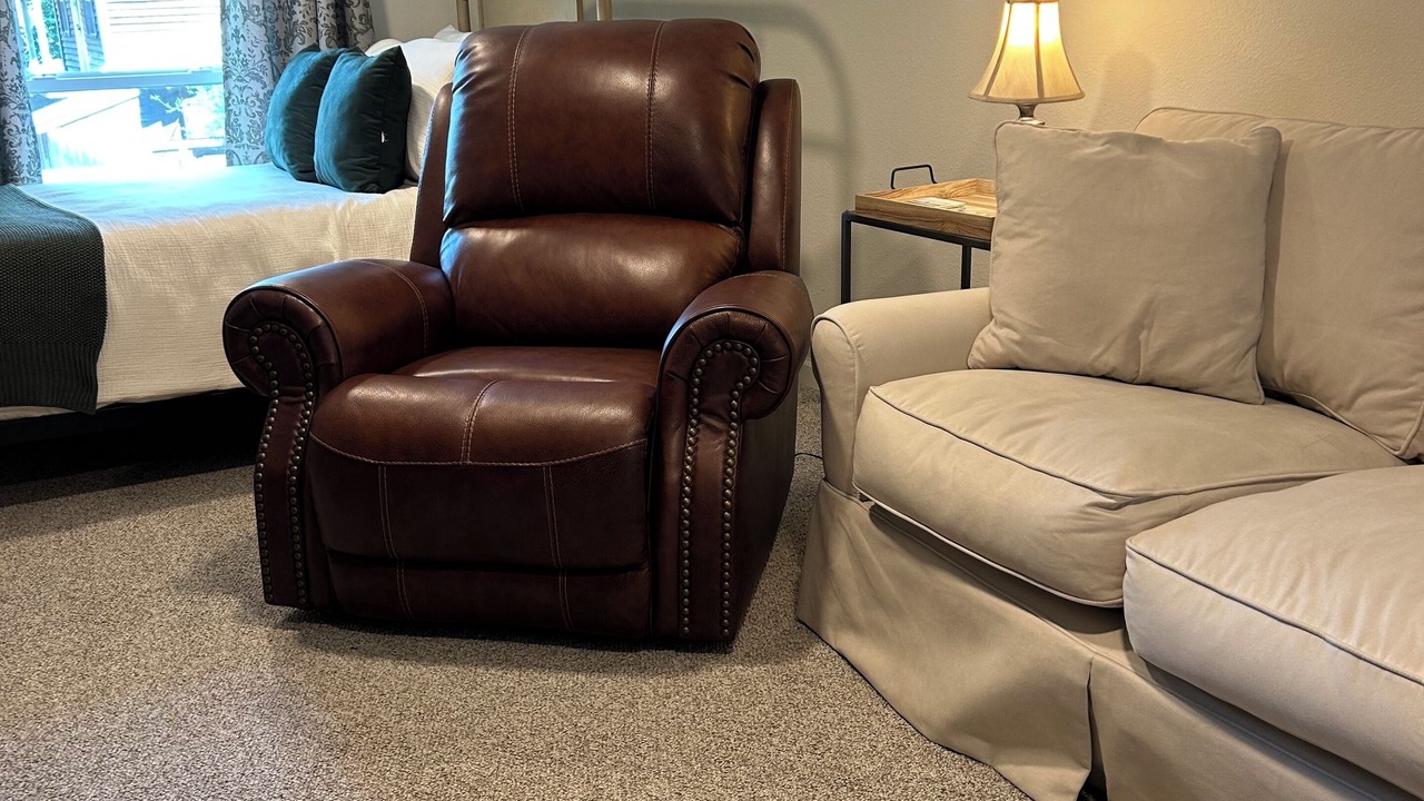 Photo of Livingroom in Brewton