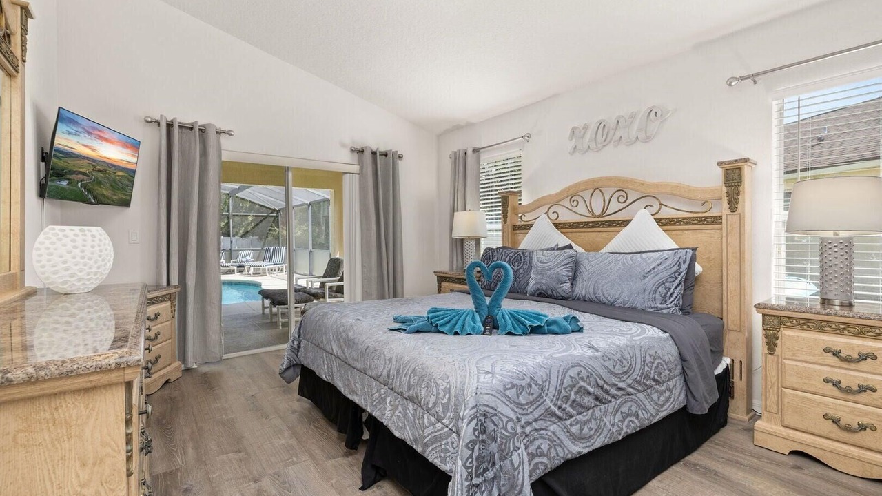 Photo of Bedroom in Orange Tree