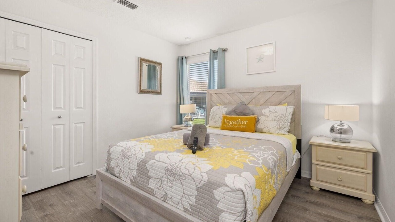 Photo of Bedroom in Orange Tree