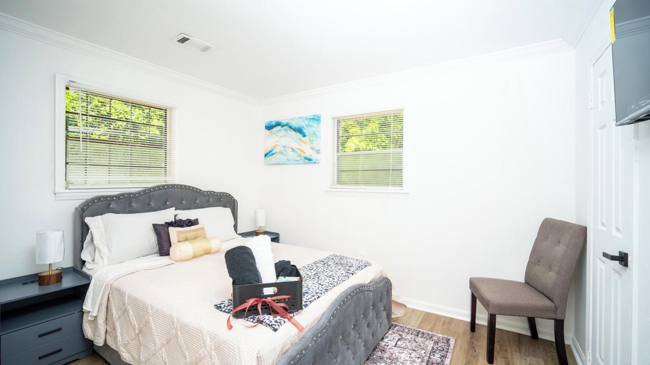 Photo of Bedroom in State College