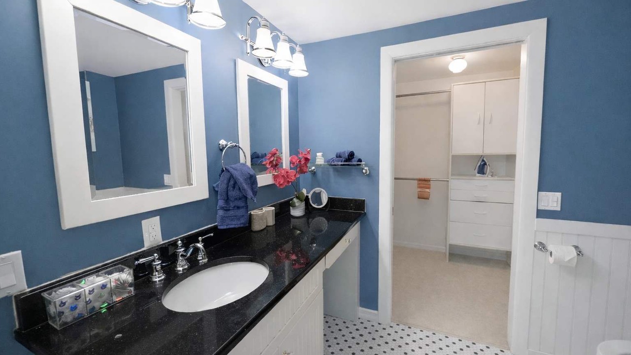 Photo of Bathroom in Apollo Beach
