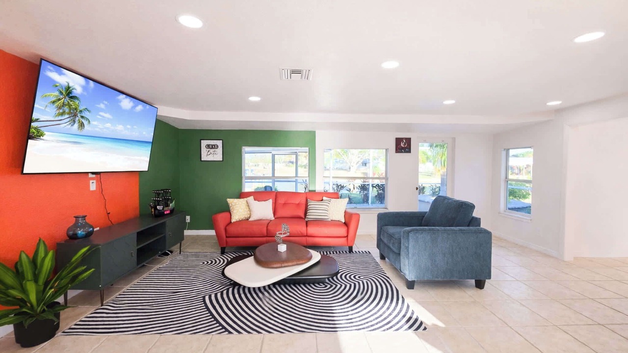 Photo of Livingroom in Apollo Beach
